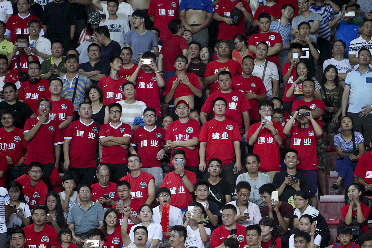 od体育网页版-精湛技术展现无人能敌，助球队实现胜利的简单介绍