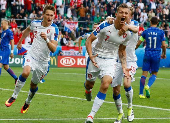 od体育网页版入口-捷克国家队在比赛中失去领先地位(捷克国家队在比赛中失去领先地位的球员)