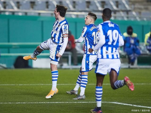 柏林赫塔主场不敌门兴,遭遇联赛不利的简单介绍 柏林赫塔主场不敌门兴,遭遇联赛不利的简单介绍