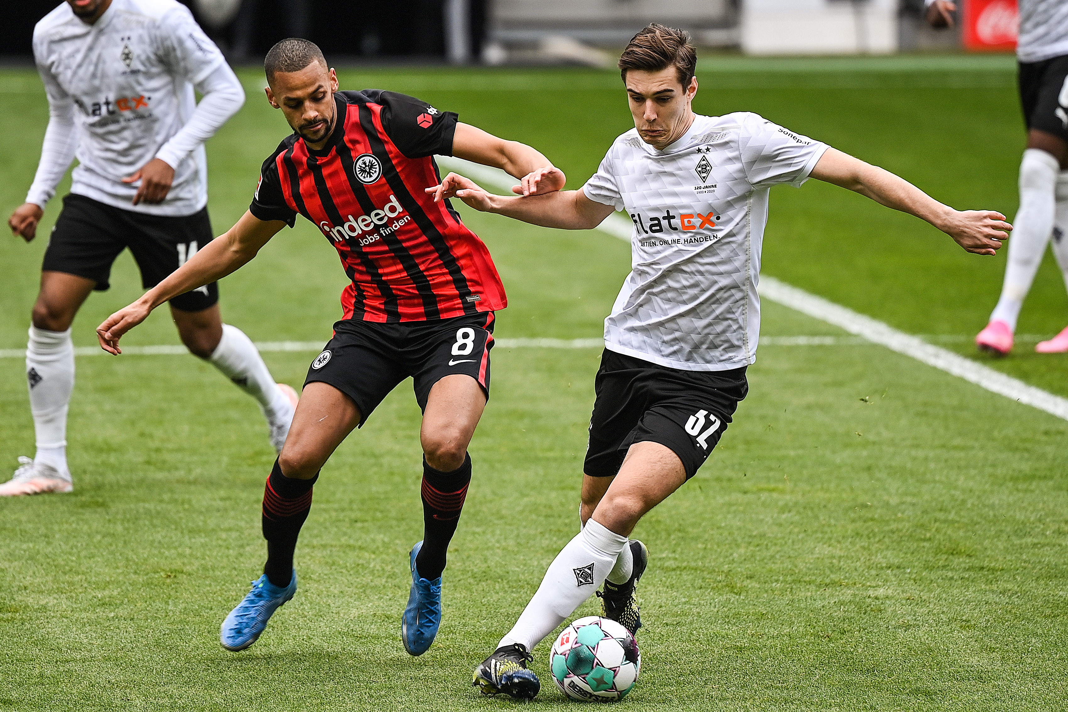 狼堡客场逆转,继续保持不败纪录的简单介绍 狼堡客场逆转,继续保持不败纪录的简单介绍