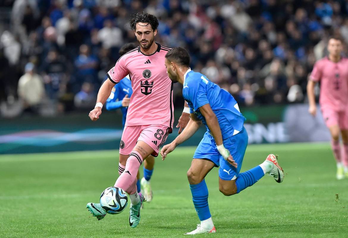 od体育app下载地址-杜塞尔多夫队在比赛中展现出色的进攻意识