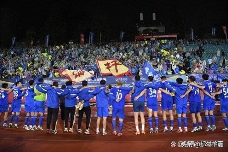 关于国内足球豪门对碰,球队争夺胜利,一触即发的信息 关于国内足球豪门对碰,球队争夺胜利,一触即发的信息