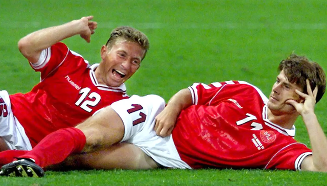 球员们在场上奉献自己最好的表现 球员们在场上奉献自己最好的表现