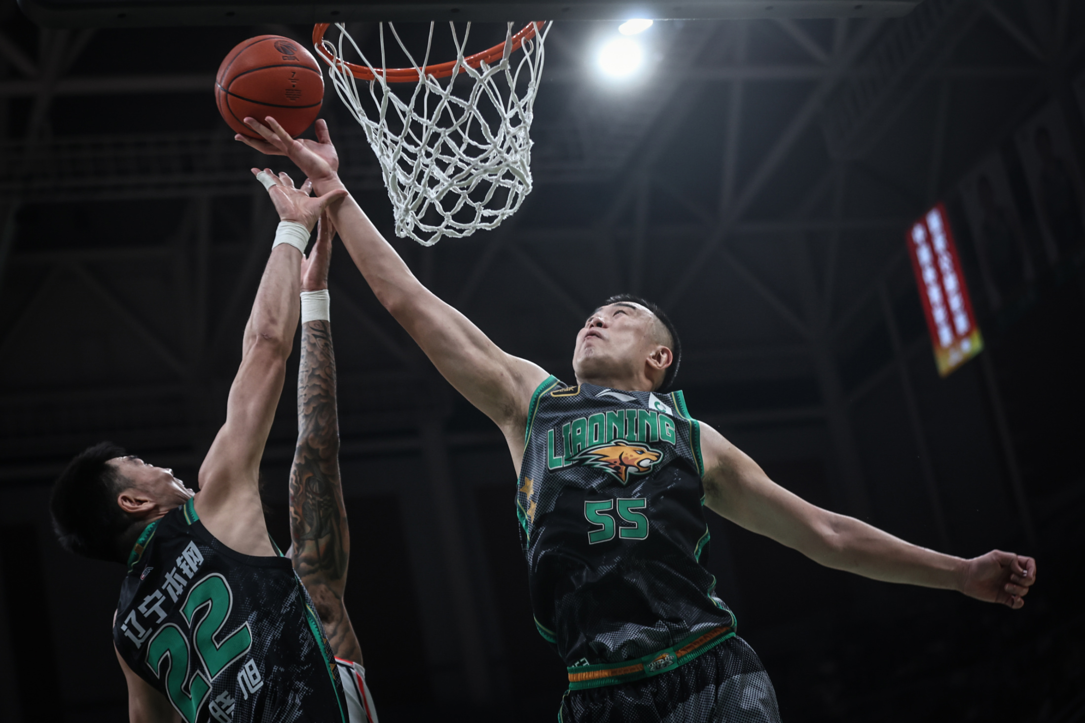 od体育直播-猛龙老将发声力挺主帅，誓言带领球队走出低谷