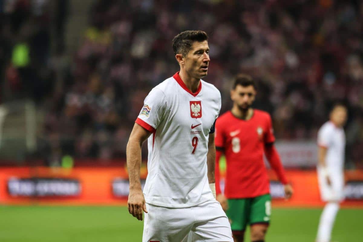 波兰队再次告负,小组出线前景黯淡的简单介绍 波兰队再次告负,小组出线前景黯淡的简单介绍